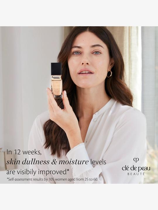 Produktbild Clé De Peau Radiant Fluid Foundation Natural B20 (B20 - Light Medium Beige)