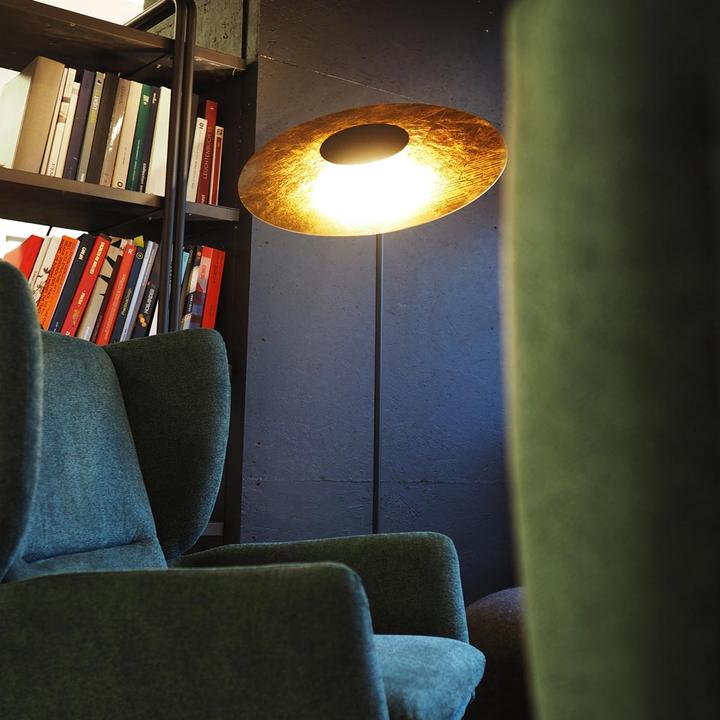 s.luce LED floor lamp Plate with marble base & reversible reflector (1270 lm, GU10)