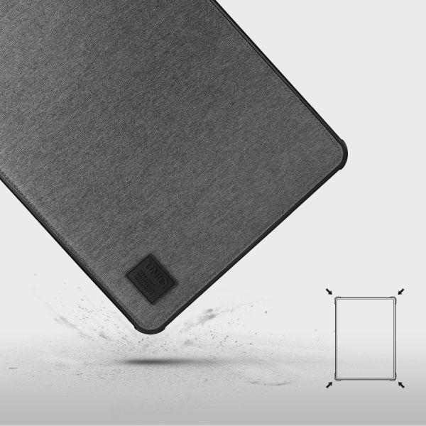 Productafbeelding Uniq etui Dfender laptophoes 16" czarny/charcoal zwart (16")