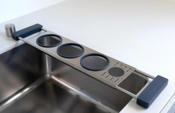 Actual product image Sanni Shoo drip.it plus