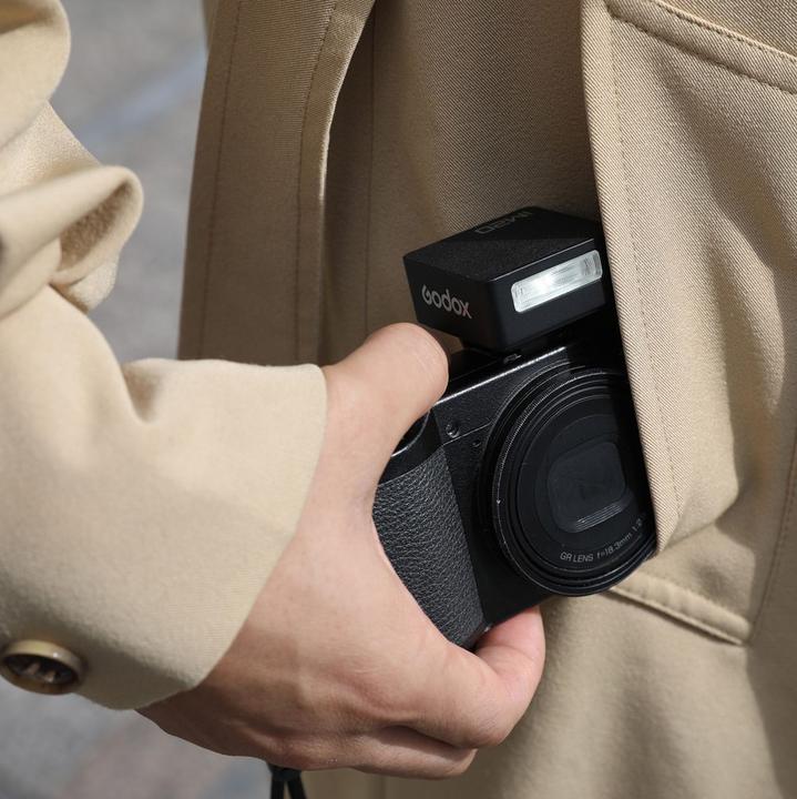 Actual product image Godox iM20 iFlash (Plug-on flash, Universal)