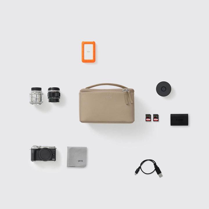 Actual product image Urth Arkose Camera Insert (Beige) (3.70 l)