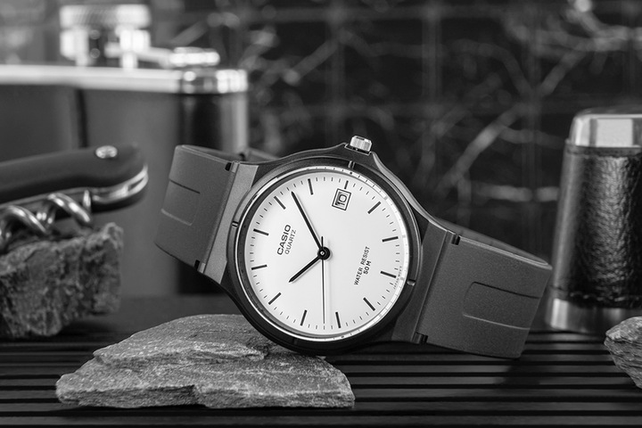 Image du produit Casio Collection - MW-59-7E (Montre analogique, 36 mm)