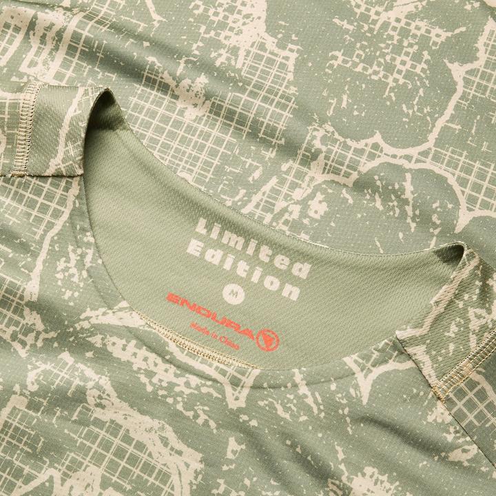 Actual product image Endura Grid Floral LTD (M)