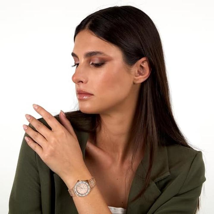 Image du produit Sector Womens Watch Time Display Only Analogue Case 35mm Limited Edition Collection 230 Gift for Women (35 mm)