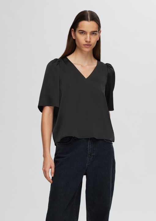 Actual product image Selected Femme Satin blouse with 2/4 sleeves (38)