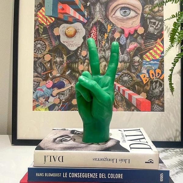 Image du produit Candle Hand Victoire (1 pcs)