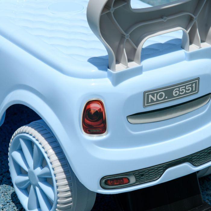 Produktbild Swisshandel24 Kinder Rutschauto inkl. Kippschutz, Rutscherfahrzeug 53x52x35 cm