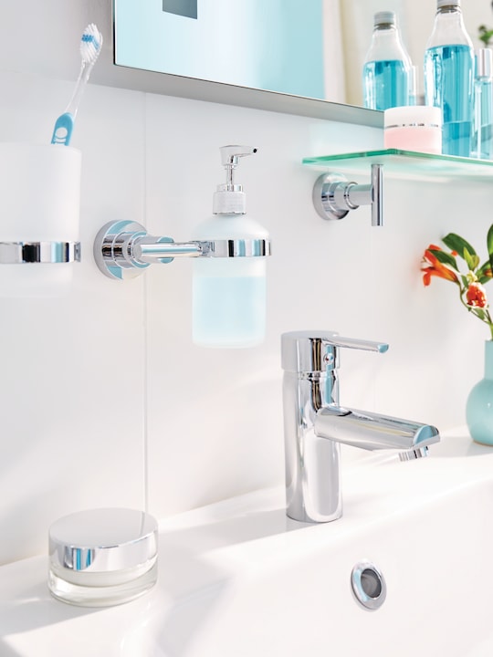 Actual product image tesa LUUP bath towel rail with two arms incl. adhesive solution without drilling