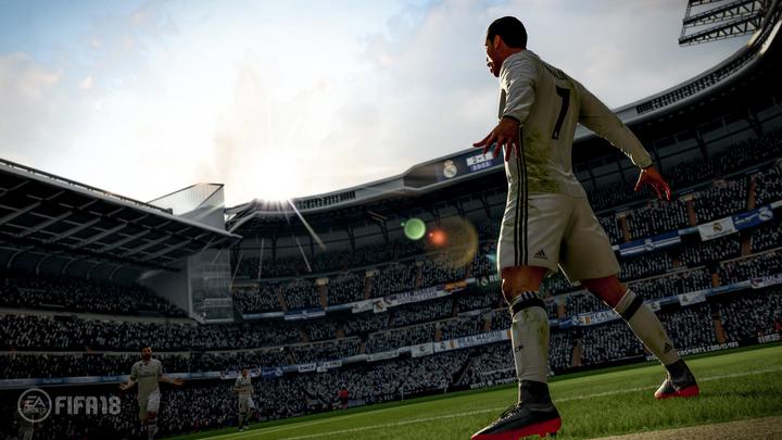 Actual product image EA Games FIFA 18 (PS4, DE)