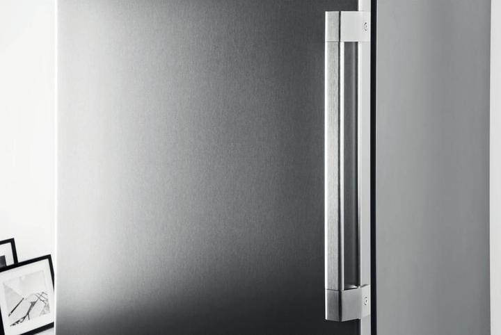 Actual product image Whirlpool UW8 F2C XBI N 2 (Stand-alone, 260 l)