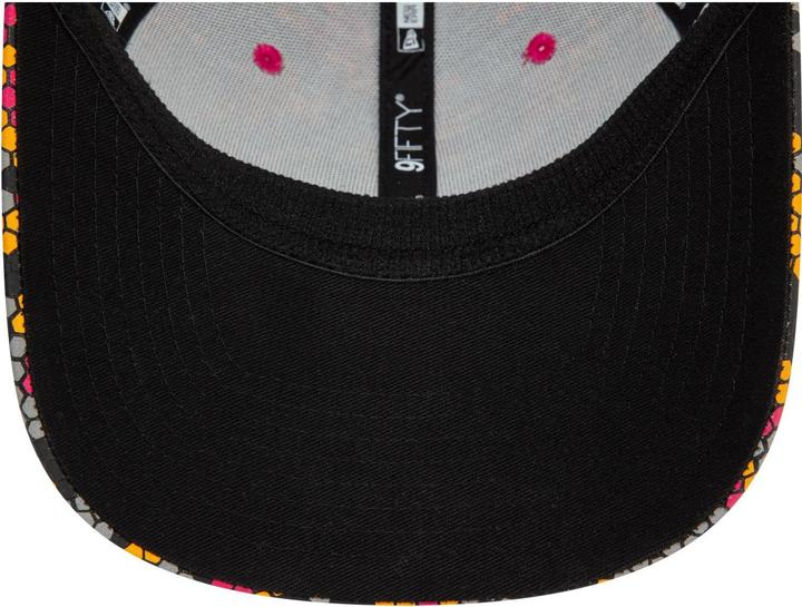 Actual product image New Era 9Fifty Curved Snapback Cap - F1 SINGAPORE McLaren
