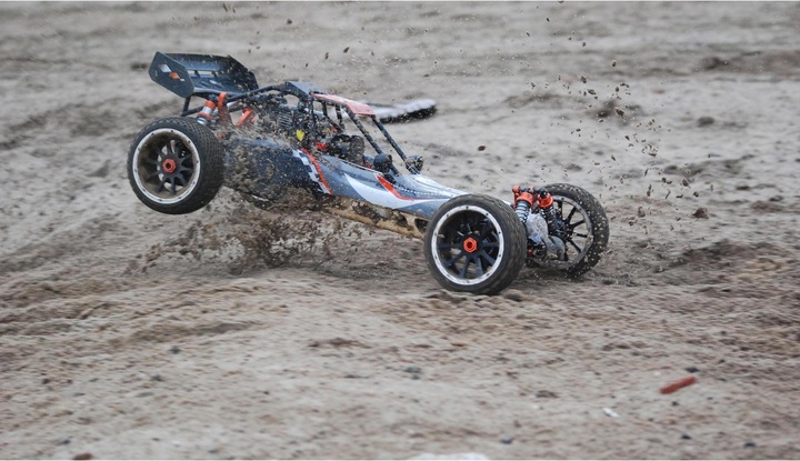 Immagine prodotto Amewi Pitbull X Buggy (ARR Quasi lettura a corredo)