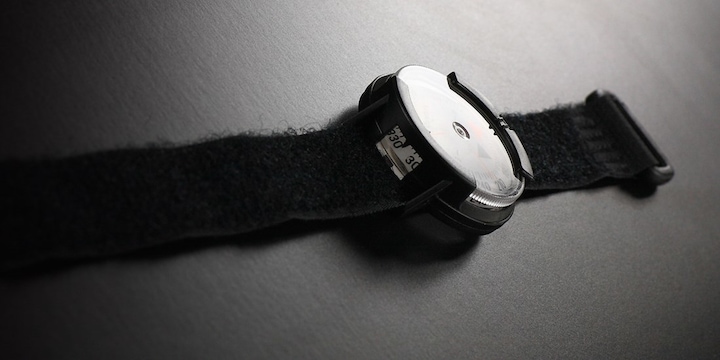 Actual product image Suunto M9 Compass with bracelet