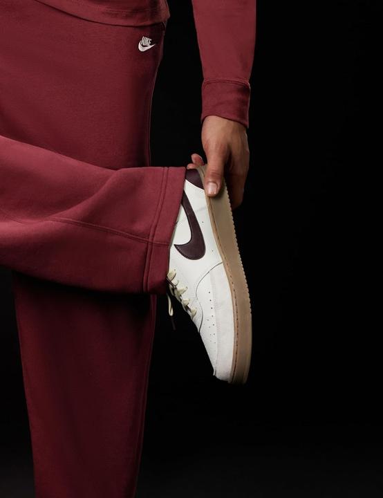 Produktbild Nike Court Vision Low (40)