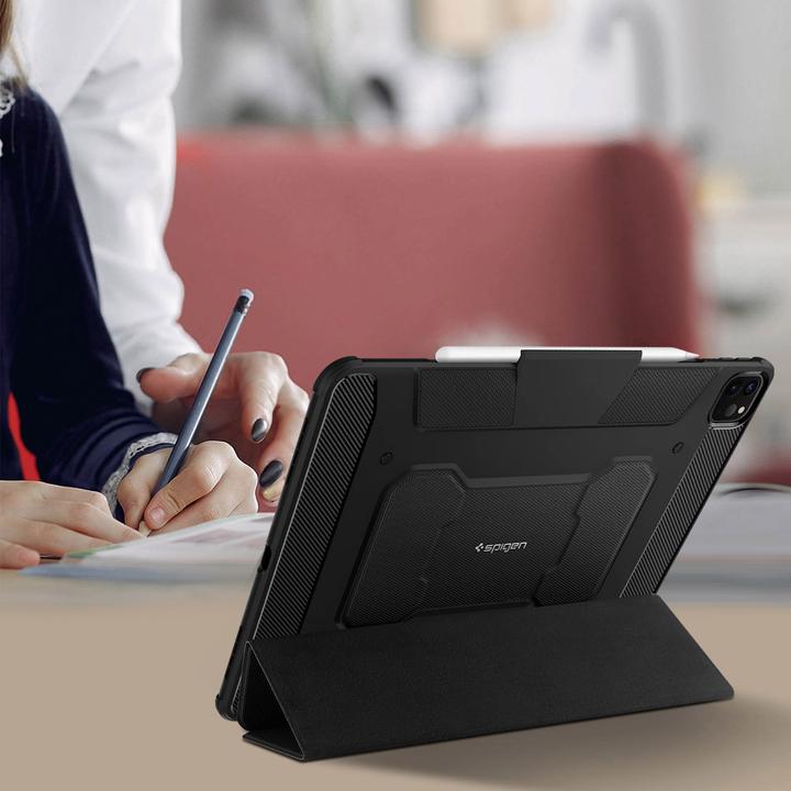Actual product image Spigen Rugged Armor Pro (iPad Pro 11 2018 (1. Gen), iPad Pro 11 2020 (2. Gen))