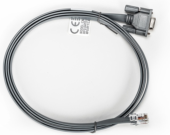 Produktbild Vertiv Avocent Cyclades Adapterkabel fuer CS RJ45 auf DB9F