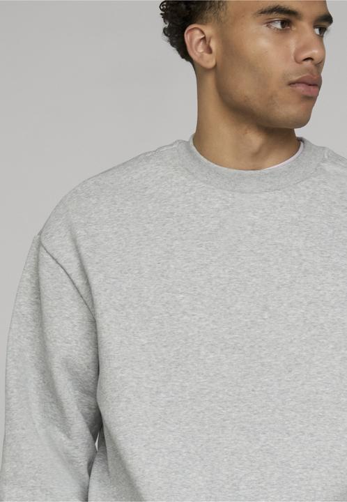 Actual product image Urban Classics Fluffy Crewneck heathergrey S (S)