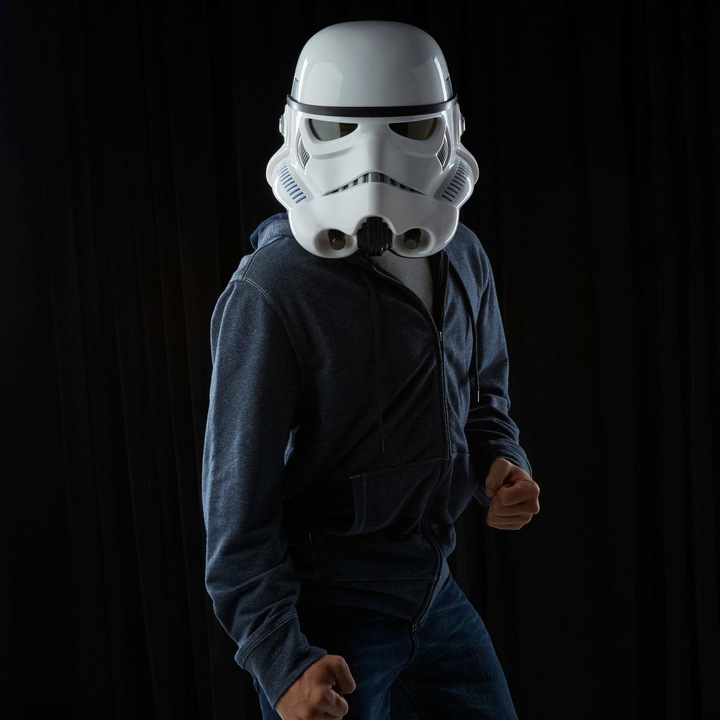 Produktbild Hasbro Star Wars Rogue One Black Series Elektronischer Helm Imperial Stormtrooper