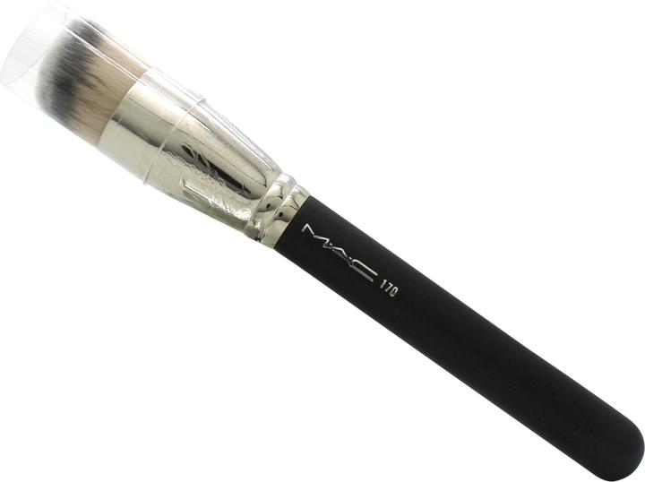 Produktbild MAC Cosmetics 170 Synthetic Rounded Slant Brush (Foundation)