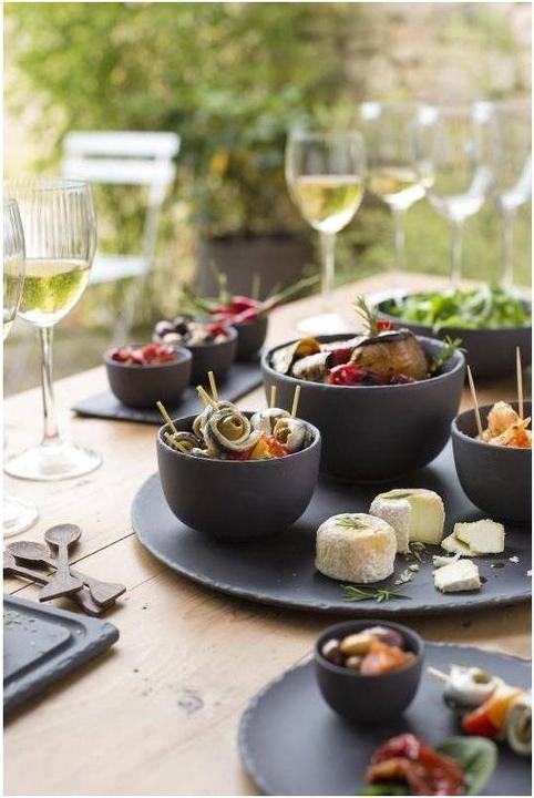 Actual product image Revol Slate