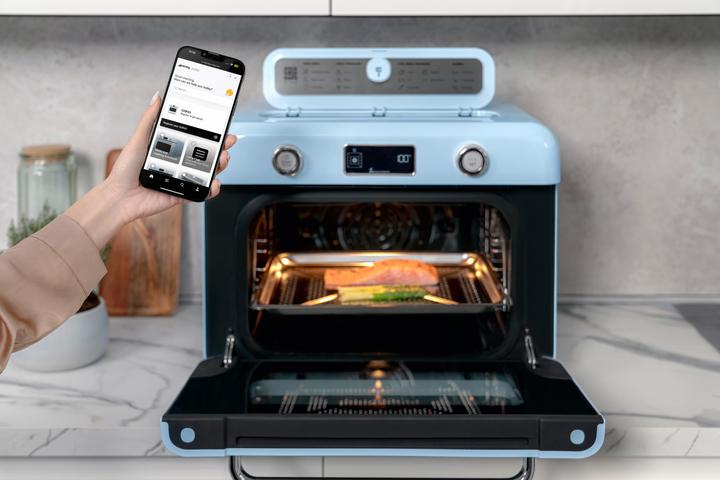 Actual product image Smeg COF01PBEU