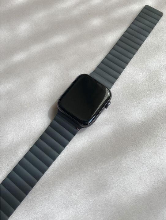 Immagine prodotto Cyberport Braccialetto magnetico in silicone LITE nero 38-40 mm (Silicone)