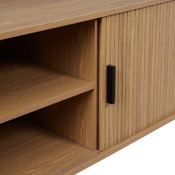 Actual product image Beliani Bradley (150 x 45 x 58 cm)