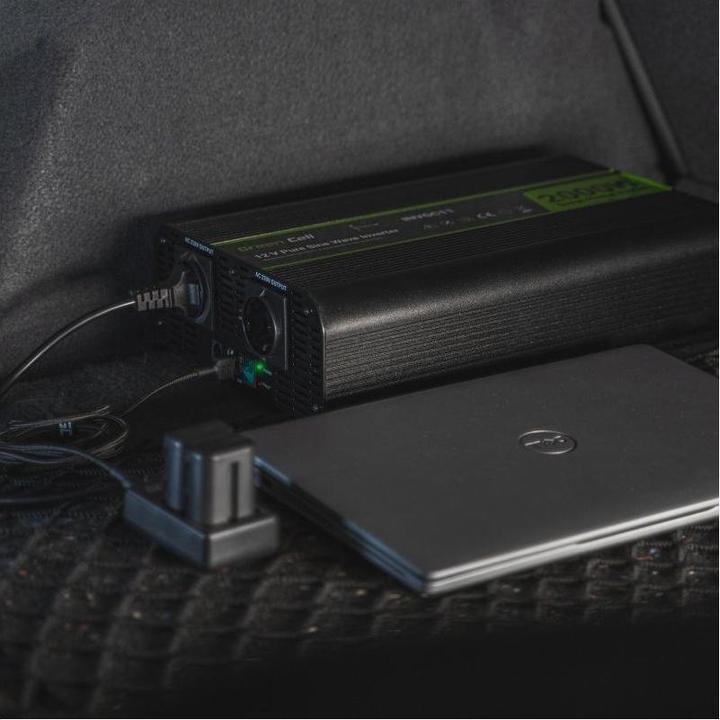 Produktbild GreenCell Pro Car Voltage Inverter Pure sine