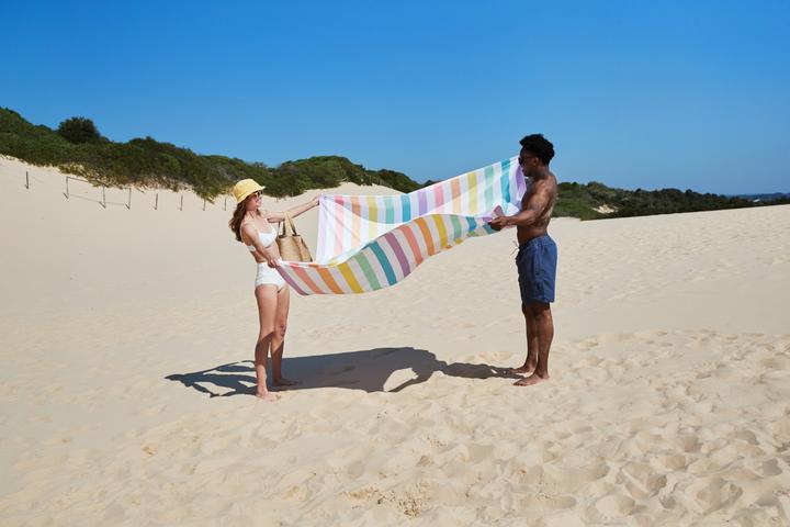 Image du produit Dock & Bay Serviette de bain SUMMER XXL Unicorn Waves (200 x 180 cm)