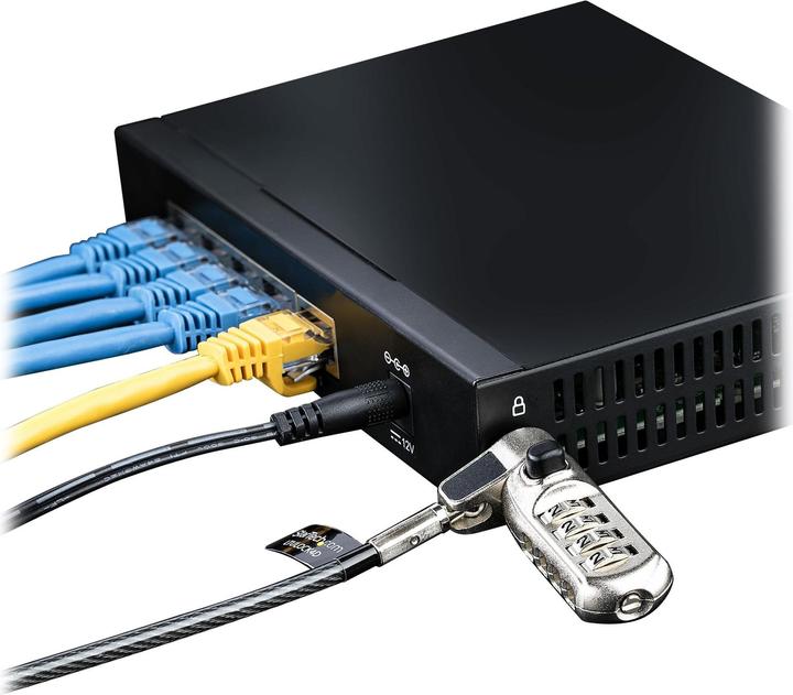 Actual product image StarTech 5 Port Gigabit Switch - Unmanaged Switch - Office/Home Network/Lan Switch/Splitter for (5 ports)