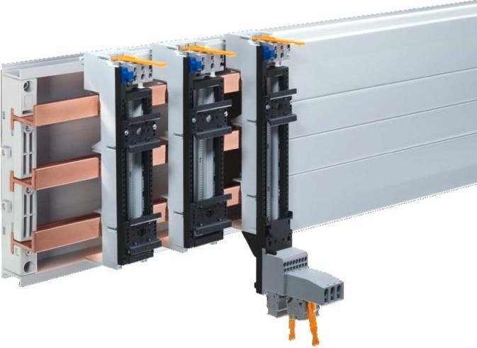 Image du produit Rittal Adaptateur OM SV 9340.930 (L x H) 55 mm x 208 mm Polyamide gris (RAL 7035) Convient aux barres