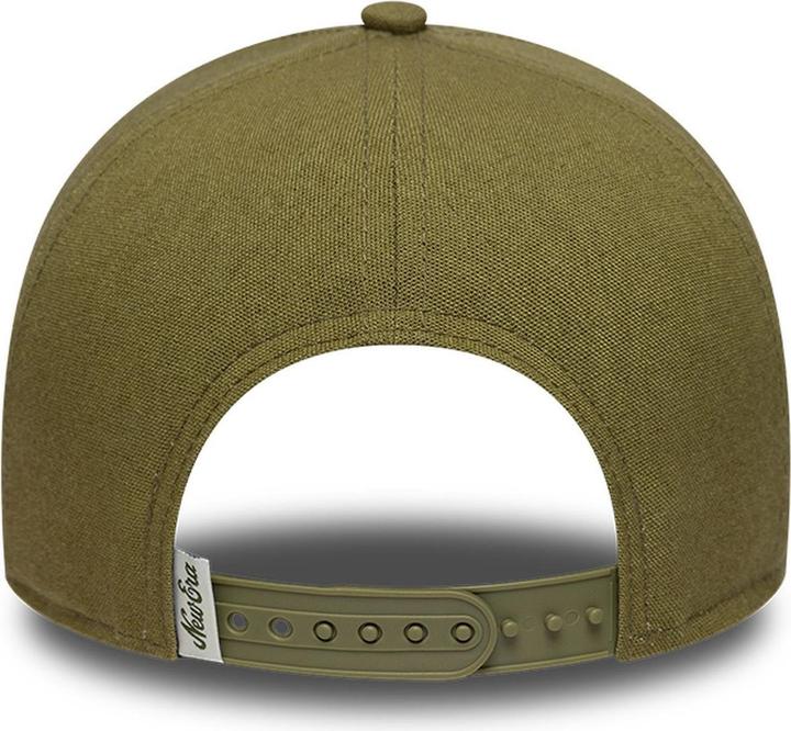 Produktbild New Era A-Frame Trucker Leinen Cap - Brand Patch Oliv (One Size)