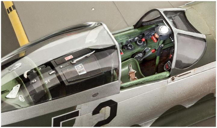 Actual product image Revell P-51D-5NA Mustang (early version)