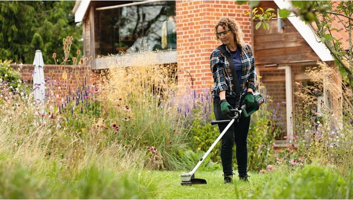 Actual product image Bosch Home & Garden AdvancedGrassCut 36V-33 solo cordless lawn trimmer (Trim line)