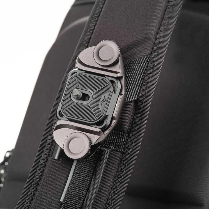 Actual product image Tenba Solstice V2 12l SlingBag - Grey (636-431) (15636431000000) (Camera shoulder bag, 12 l)