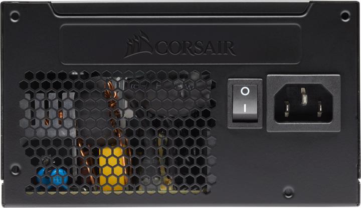 Actual product image Corsair CV550 (550 W)