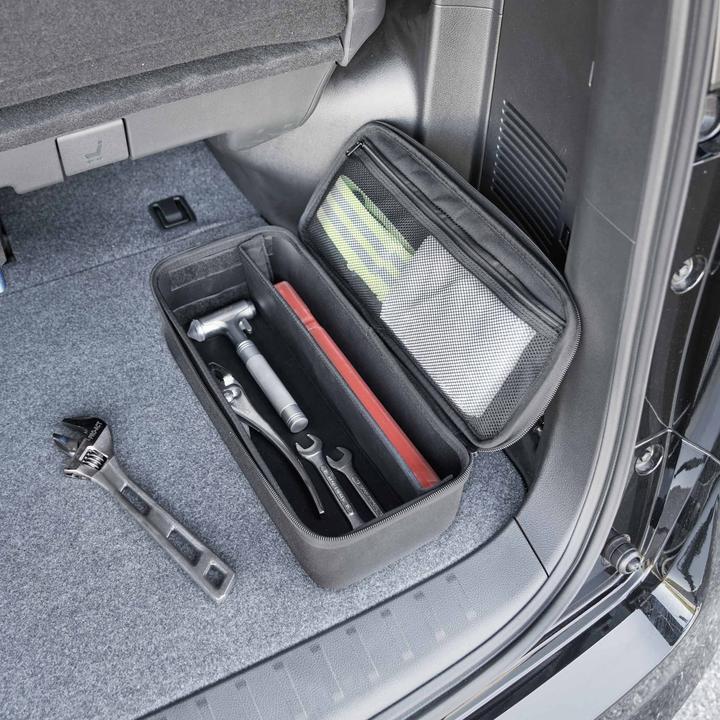 Actual product image Yamazaki Tool bag with partition TOWER