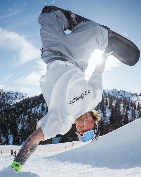 Actual product image Bataleon Goliath+ (156)