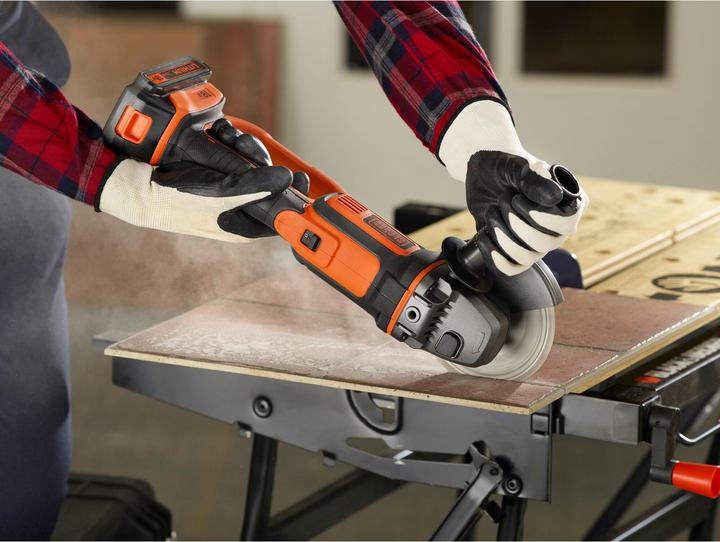 Immagine prodotto Black & Decker Bcg720nxj (125 mm)