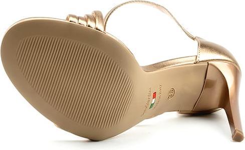 Actual product image Nero Giardini Egizia (40)