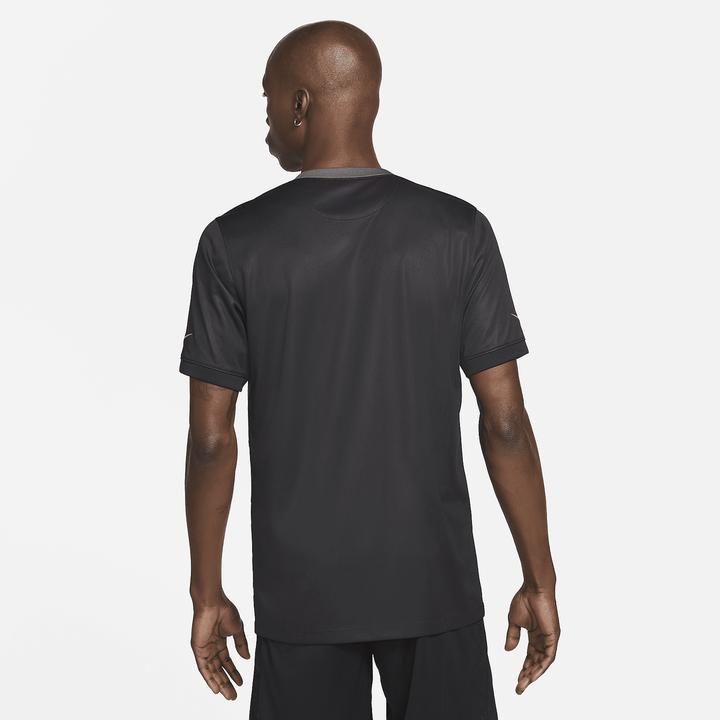 Actual product image Nike DB5900-011 (XXL)