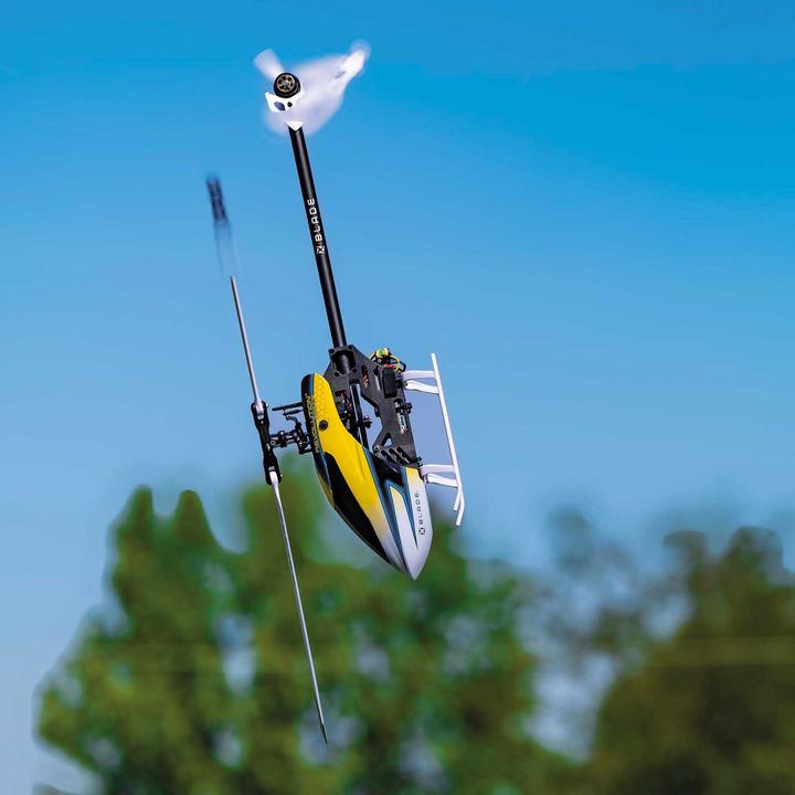 Actual product image Blade REVOLUTION 235 CP EP BNF Basic with SAFE No Battery / No Charger