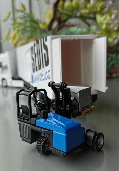 Image du produit Bburago Camions Mercedes