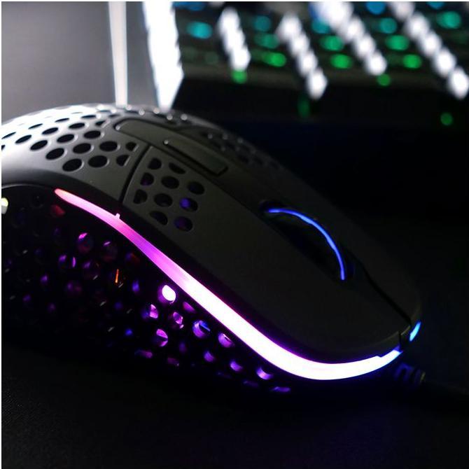 Productafbeelding CHERRY xtrfy M4 RGB (Bedraad)