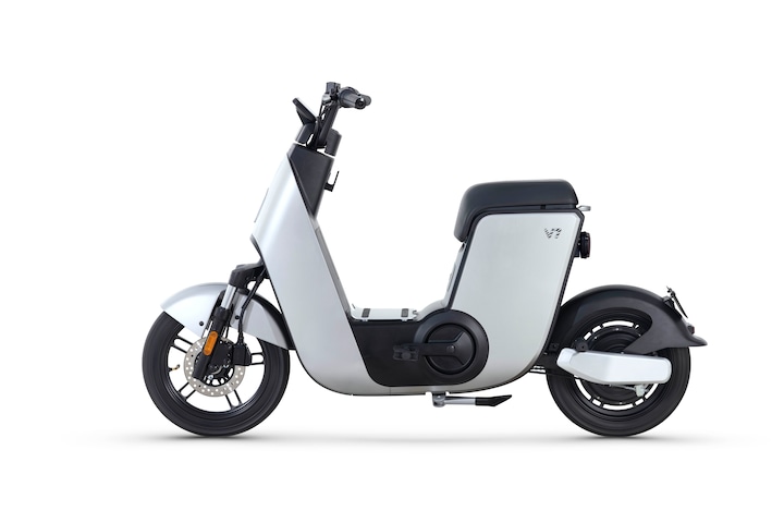 Image du produit Yadea Scooter V7 (25 km/h, 400 W)
