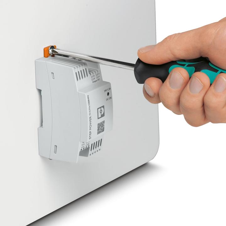 Actual product image Phoenix Contact PHOENIX Step3-PS/1AC/5DC/3/P Power supply STEP3PS1AC5DC3P (USB-A, USB)