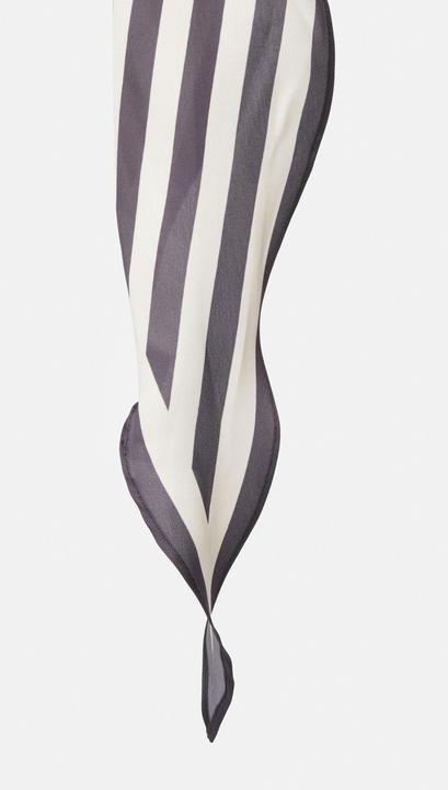 Actual product image Comma Tuch