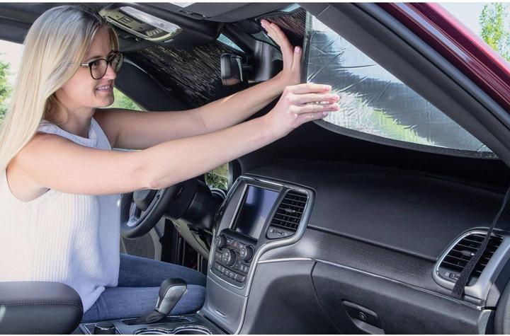 Actual product image WeatherTech Mercedes-Benz GLB-Class (2019-2024) Car sun protection (L)