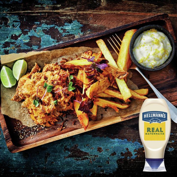 Image du produit Hellmann's Real Mayonnaise Squeezer, oeufs d'élevage en plein air, mayo pour burgers, frites & sandwichs (430 g)